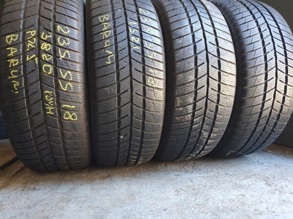 Шины бу 235 55 R18 Зима Barum