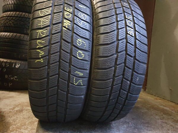 Шины бу 185 60 R15 Зима Barum