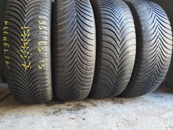Шини бу 195 65 R15 Зима Michelin