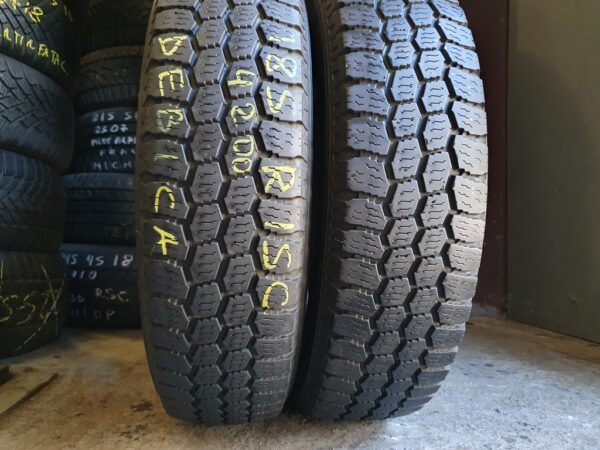 Шини бу 185 75 R15C Зима Debica