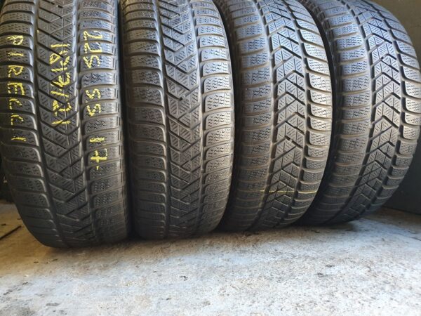 Шини бу 225 55 R17 Зима Pirelli
