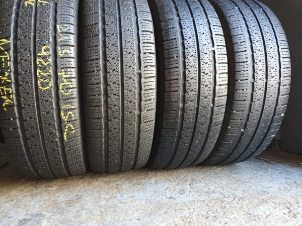 Шини бу 215 70 R15C Зима Nexen