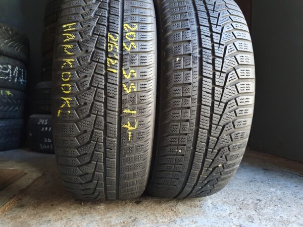 Шини бу 205 55 R17 Зима Hankook