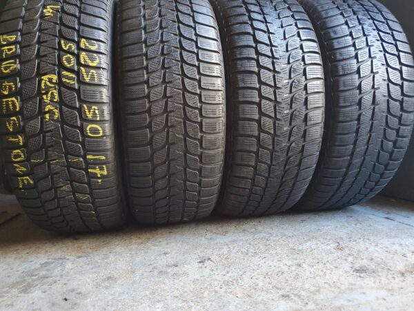 Шини бу 225 50 R17 Зима Bridgestone