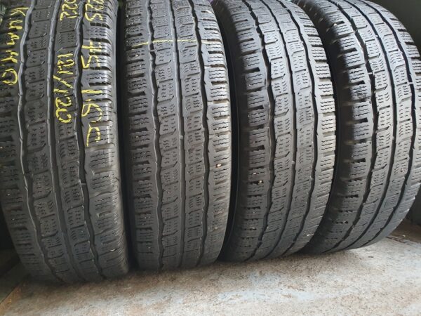 Шини бу 225 75 R16C Зима Kumho