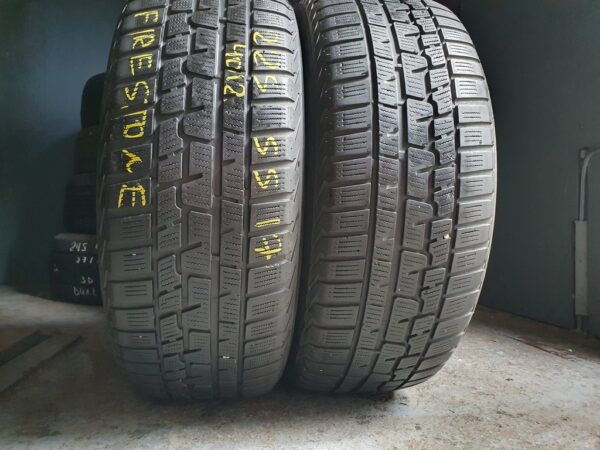 Шини бу 225 55 R17 Зима Firestone