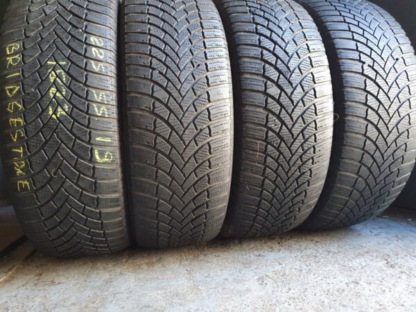 Шины бу 225 55 R19 Зима Bridgestone