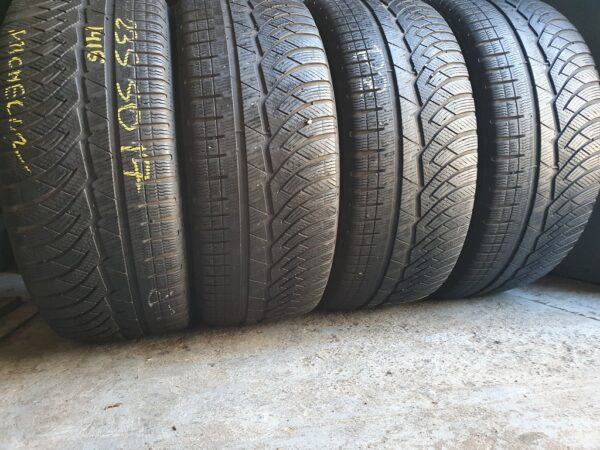 Шини бу 235 50 R17 Зима Michelin