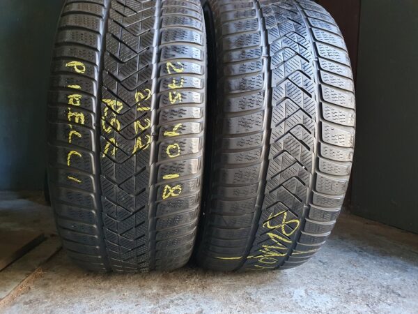 Шини бу 275 40 R18 Зима Pirelli