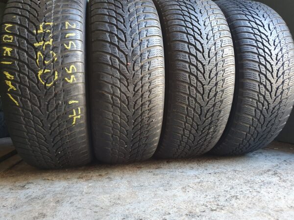 Шини бу 215 55 R17 Зима Nokian