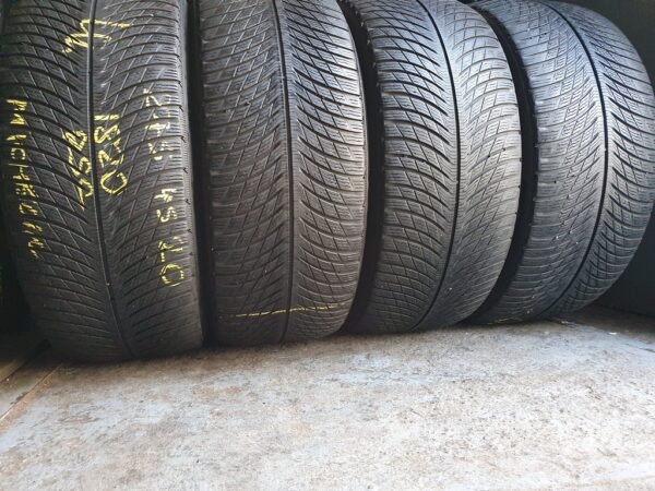 Шини бу 275 45 R20 Зима Michelin