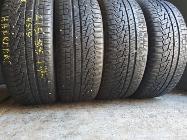 Шини бу 215 55 R17 Зима Hankook