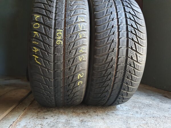 Шини бу 255 45 R20 Зима Nokian