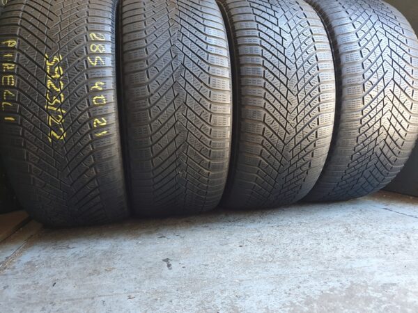 Шини бу 285 40 R21 Зима Pirelli