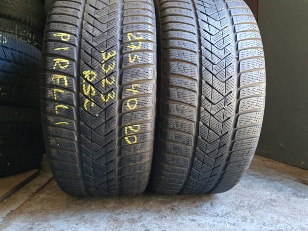 Шини бу 275 40 R20 Зима Pirelli