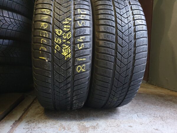 Шини бу 245 45 R18 Зима Pirelli