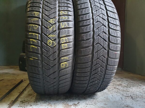 Шины бу 215 60 R16 Зима Pirelli