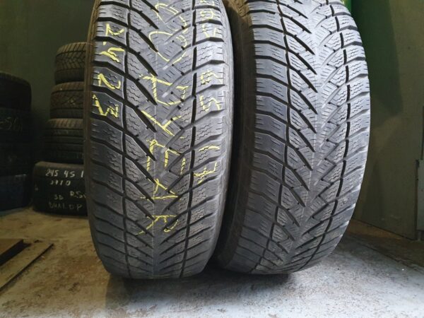 Шины бу 265 65 R17 Зима Goodyear