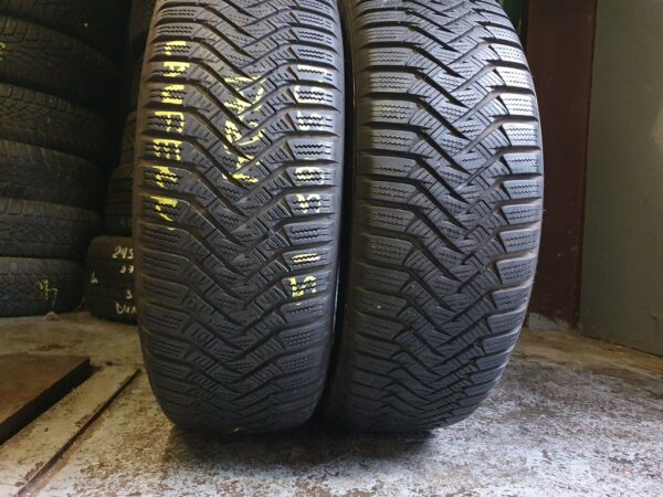 Шины бу 195 65 R15 Зима Laufenn