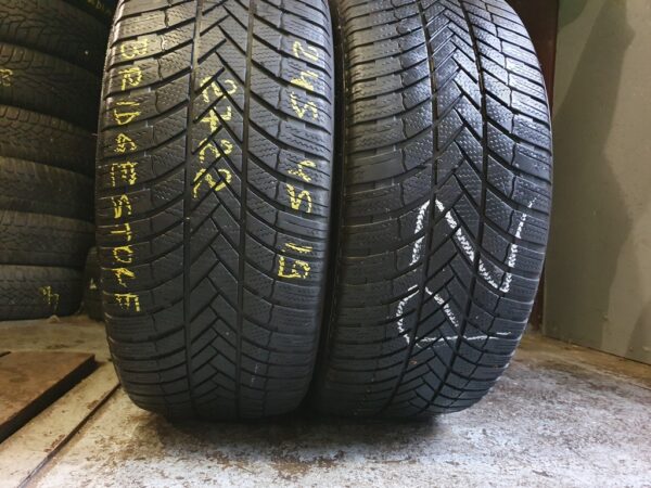 Шини бу 245 45 R19 Зима Bridgestone