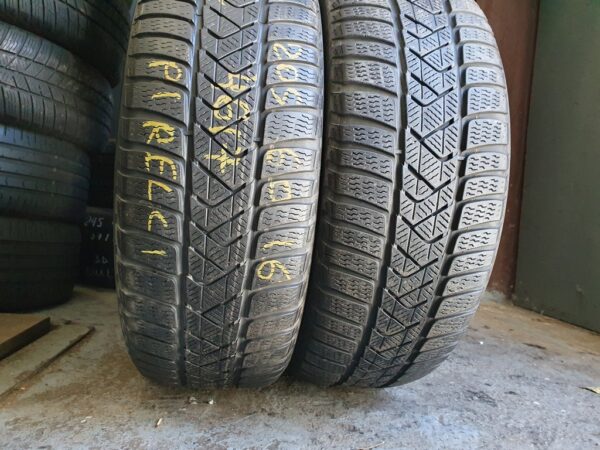 Шини бу 205 60 R16 Зима Pirelli