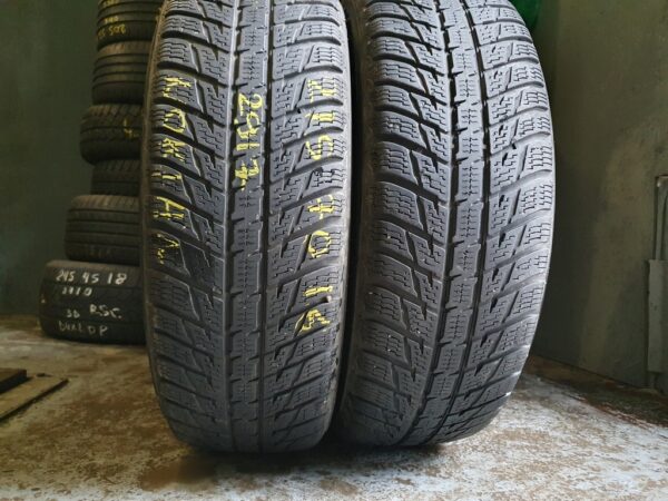 Шины бу 215 70 R16 Зима Nokian