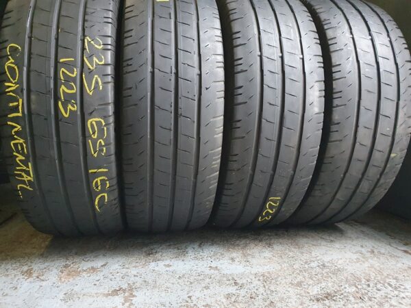 Шины бу 235 65 R16C Лето Continental