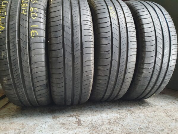 Шини бу 205 60 R16 Літо Michelin