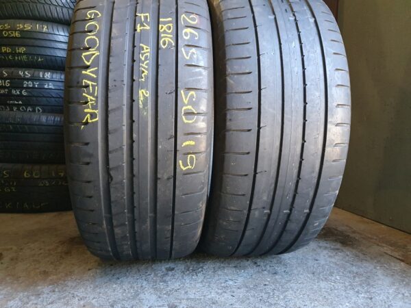 Шини бу 265 50 R19 Літо Goodyear