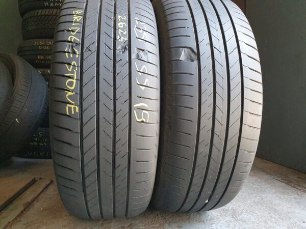Шини бу 235 55 R19 Літо Bridgestone