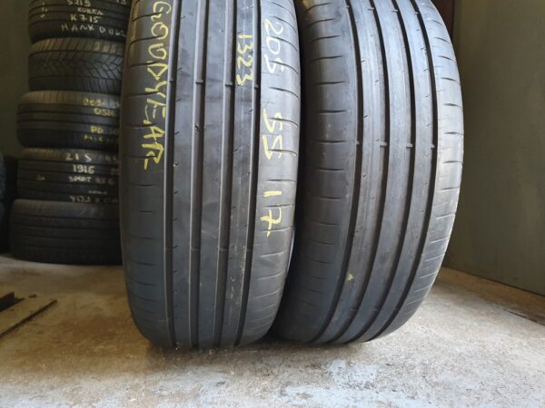 Шины бу 205 55 R17 Лето Goodyear