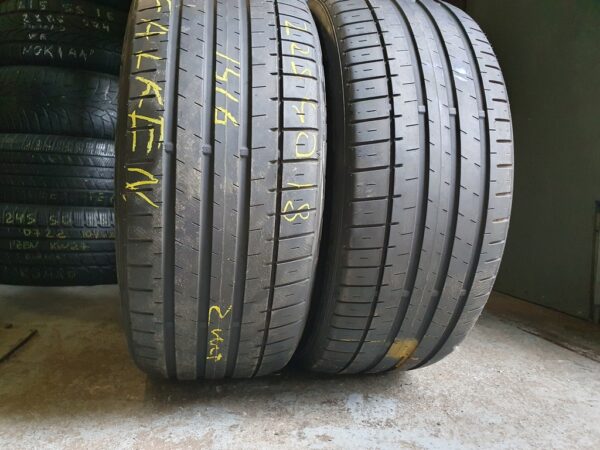 Шины бу 225 40 R18 Лето Falken