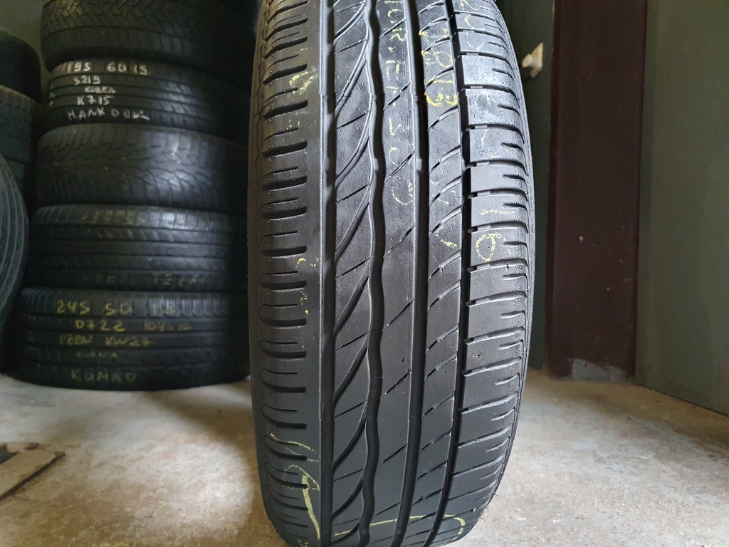 Шины бу 205 60 R16 Лето Bridgestone Шины бу 205 60 R16 Лето Bridgestone