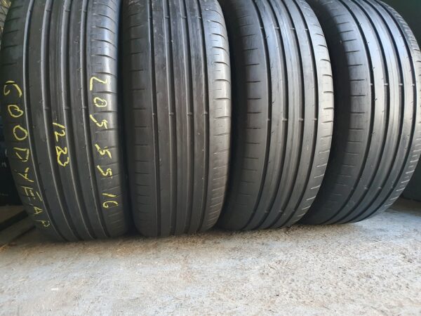 Шины бу 205 55 R16 Лето Goodyear