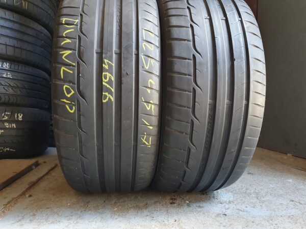 Шины бу 225 45 R17 Лето Dunlop