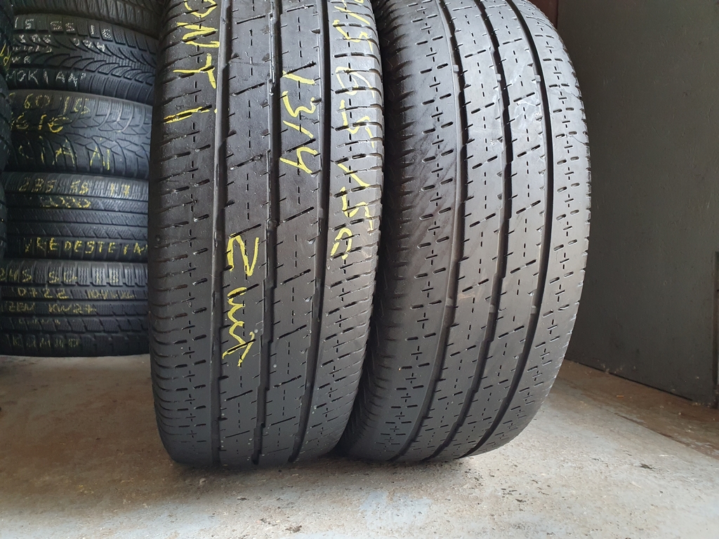Шини бу 215 65 R15C Літо Continental Шини бу 215 65 R15C Літо Continental
